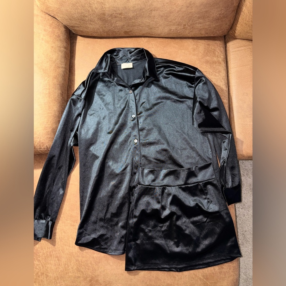 Laina Rauma Black Satin top/skirt set size small